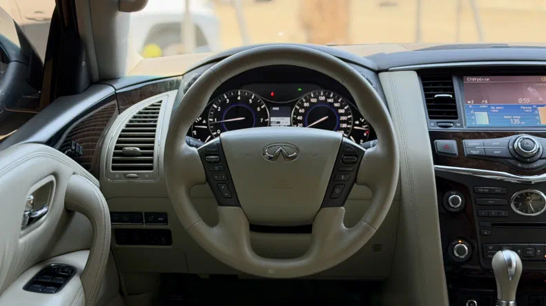 Infiniti QX56 2010 - 23
