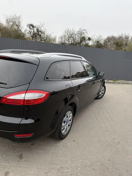 Ford Mondeo 2009 - 4