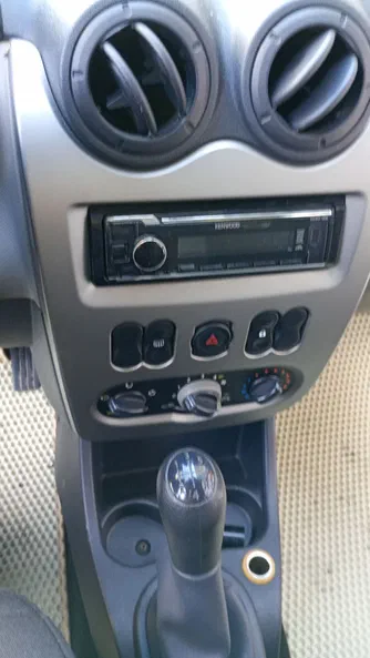 Dacia Sandero 2009 - 4