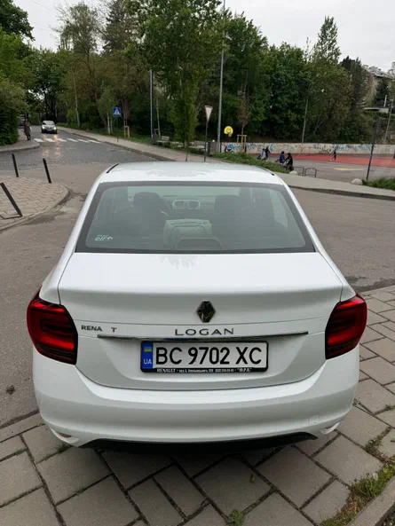 Renault Logan 2017 - 7
