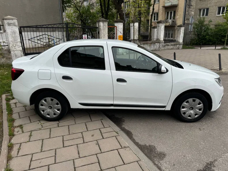 Renault Logan 2017 - 2