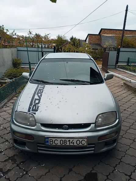 Mazda 323 1997 - 1