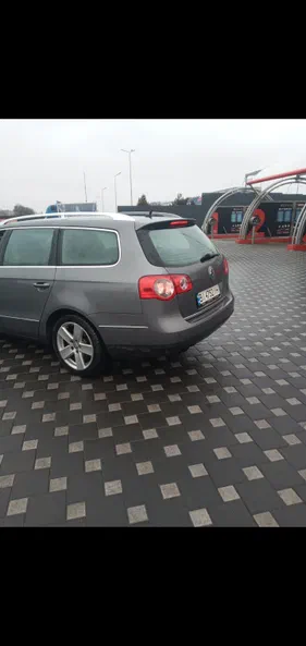 Volkswagen Passat 2006 - 2