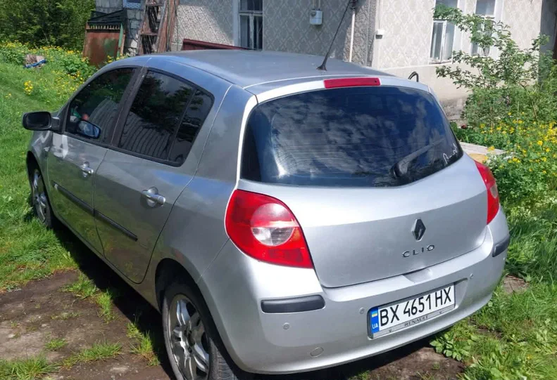 Renault Clio 2009 - 3