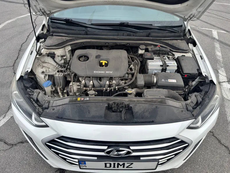 Hyundai Elantra 2016 - 12