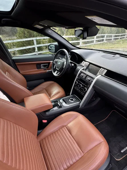 Land Rover Discovery Sport 2016 - 8