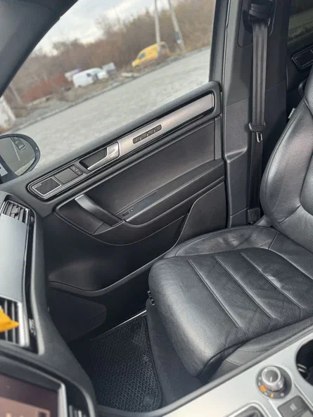 Volkswagen Touareg 2016 - 14