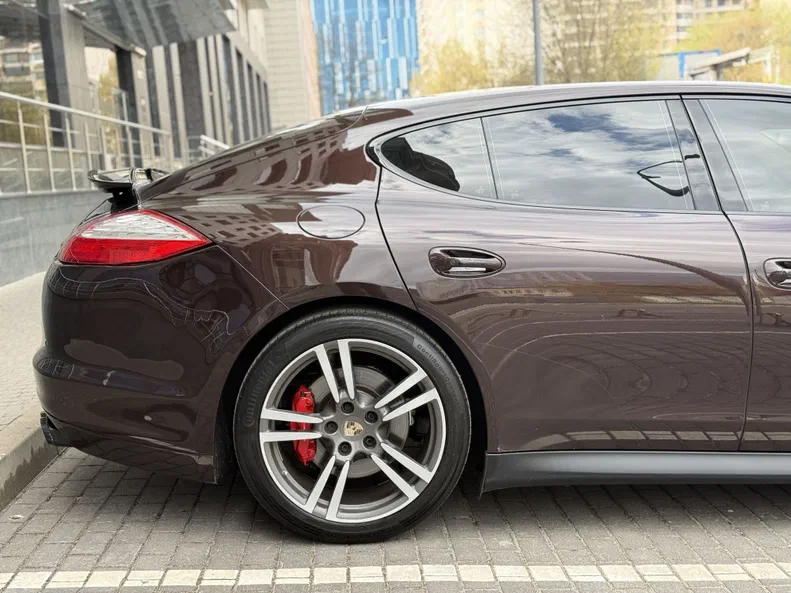 Porsche Panamera 2013 - 13
