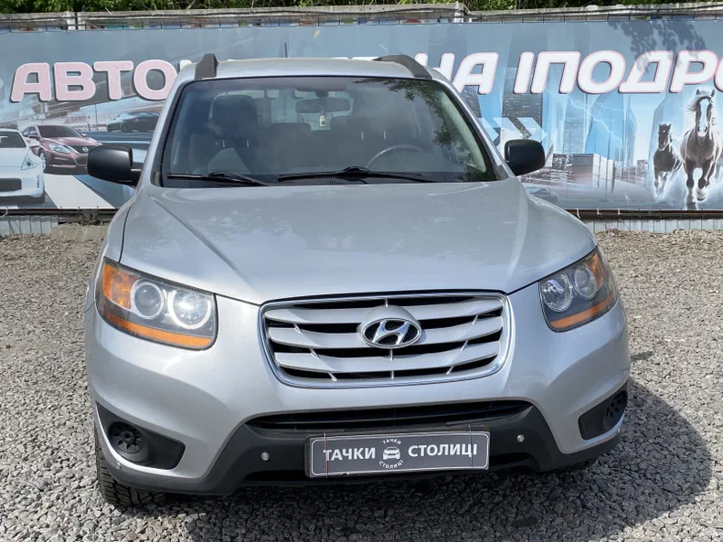 Hyundai Santa Fe 2010 - 1