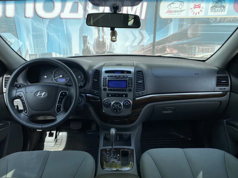 Hyundai Santa Fe 2010 - 8