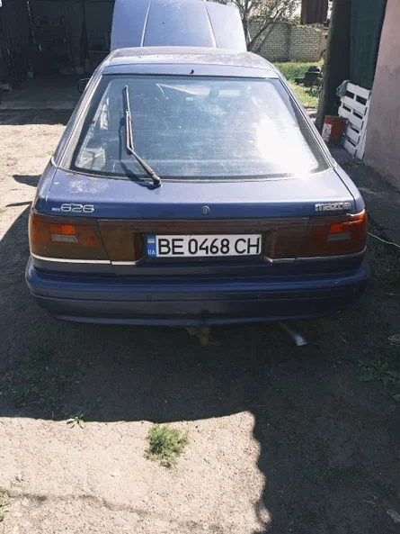 Mazda 626 1987 - 1