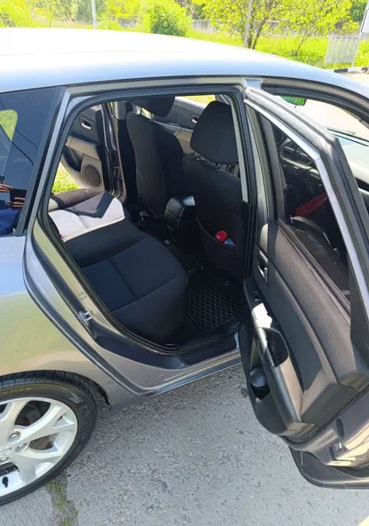 Mazda 3 2005 - 16