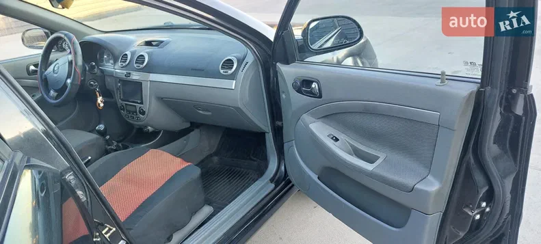 Chevrolet Nubira 2006 - 10