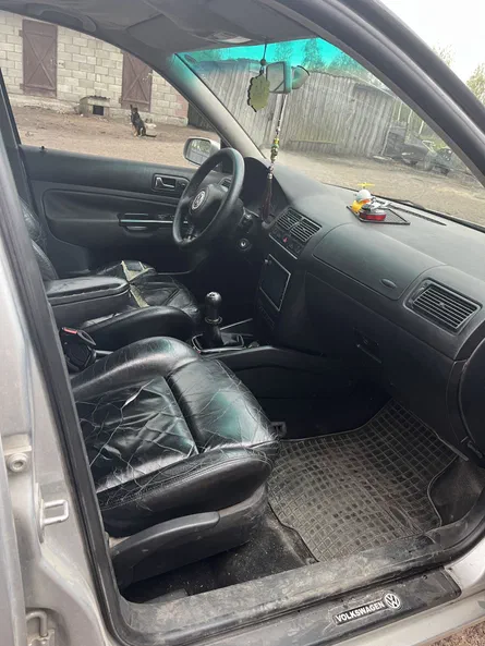 Volkswagen Golf 2001 - 5