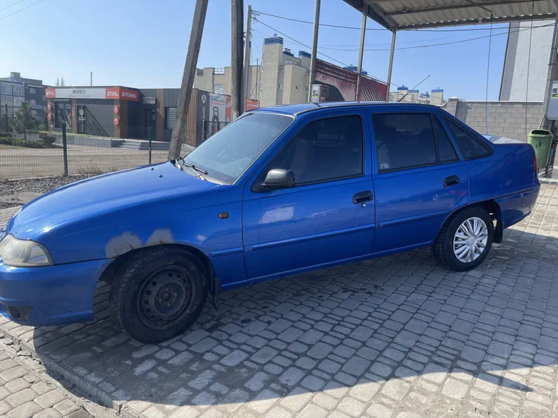 Daewoo Nexia 2010 - 3
