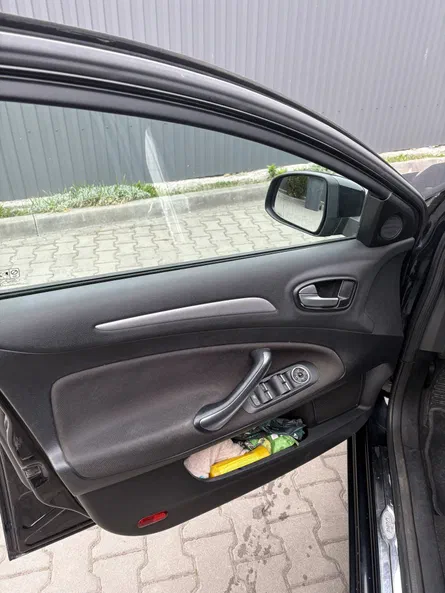 Ford Mondeo 2009 - 6