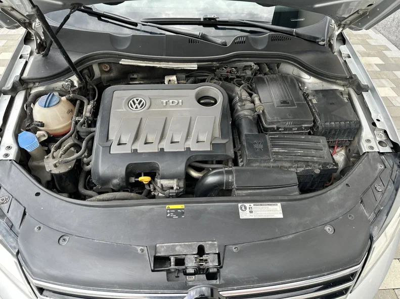 Volkswagen Passat 2014 - 11