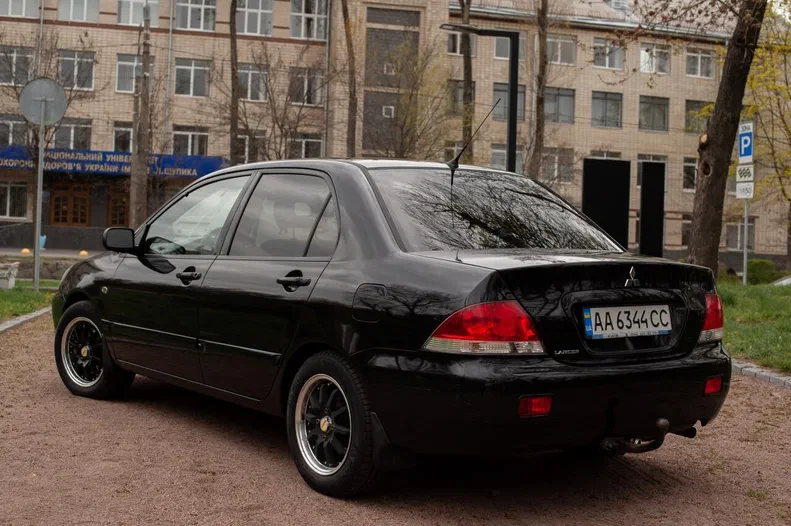 Mitsubishi Lancer 2008 - 10