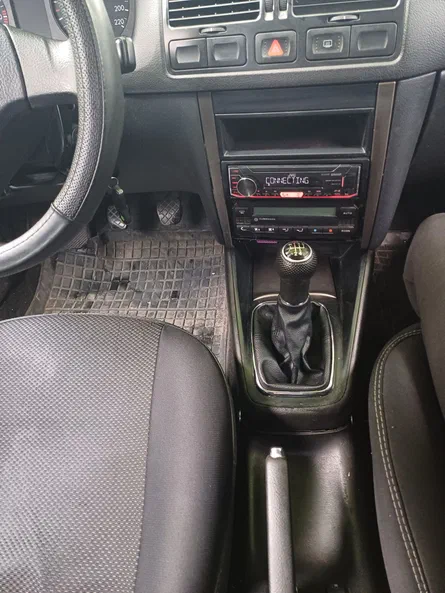 Volkswagen Bora 2002 - 6