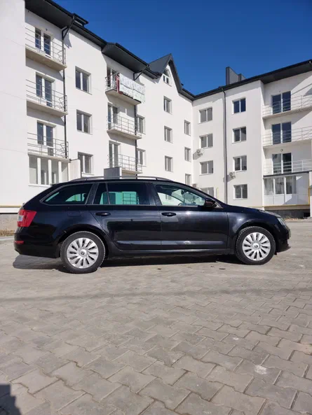 Skoda Octavia 2015 - 10