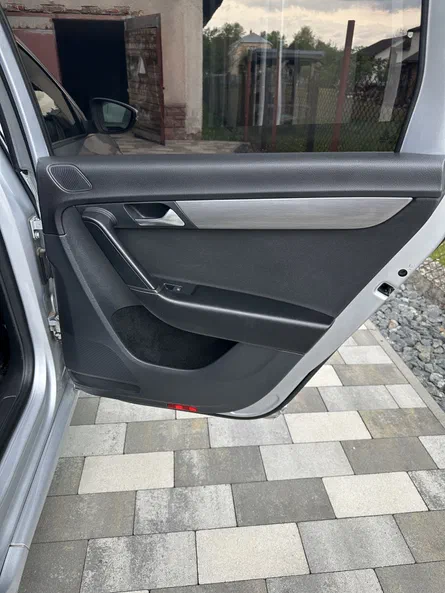 Volkswagen Passat 2014 - 17