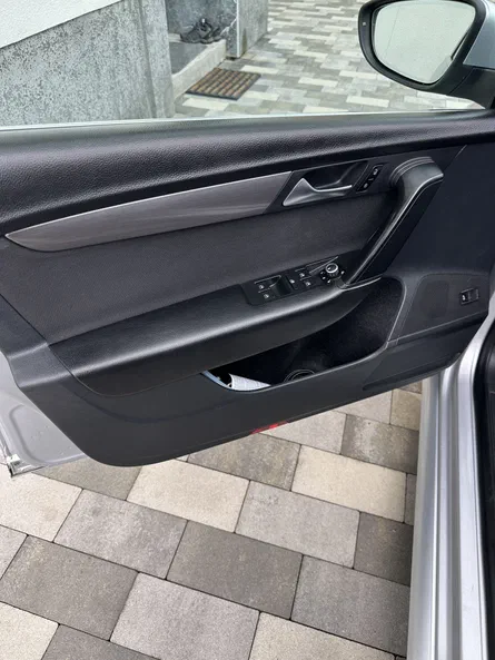 Volkswagen Passat 2014 - 16