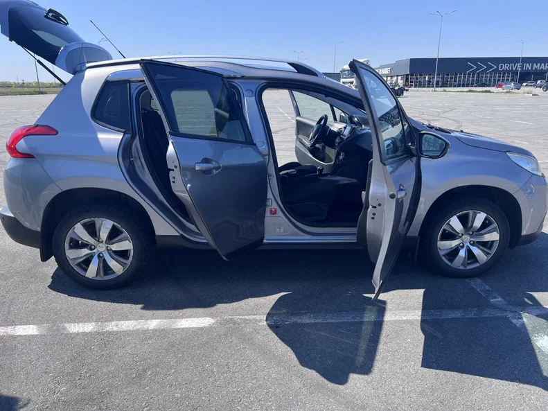 Peugeot 2008 2014 - 2