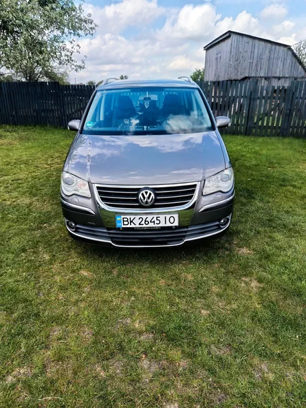 Volkswagen Touran 2007 - 2