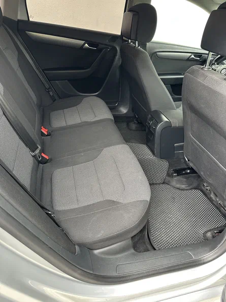 Volkswagen Passat 2014 - 13