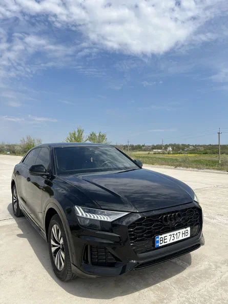 Audi Q8 2022 - 6