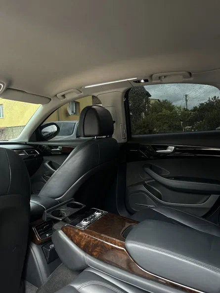 Audi A8 2014 - 6