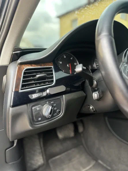 Audi A8 2014 - 5