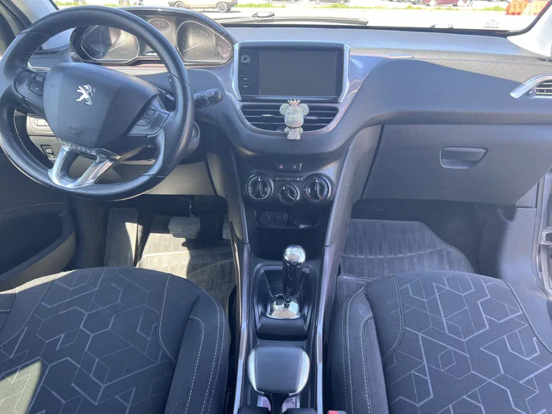 Peugeot 2008 2014 - 20