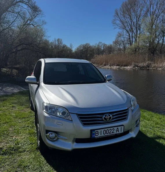 Toyota RAV4 2012 - 1