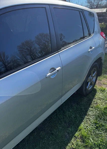 Toyota RAV4 2012 - 4