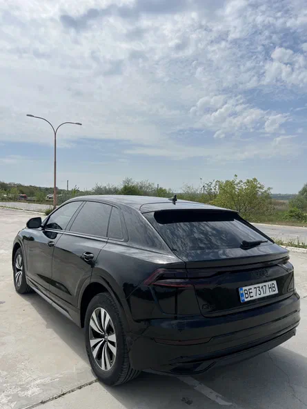 Audi Q8 2022 - 10
