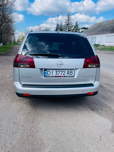 Opel Vectra 2004 - 5
