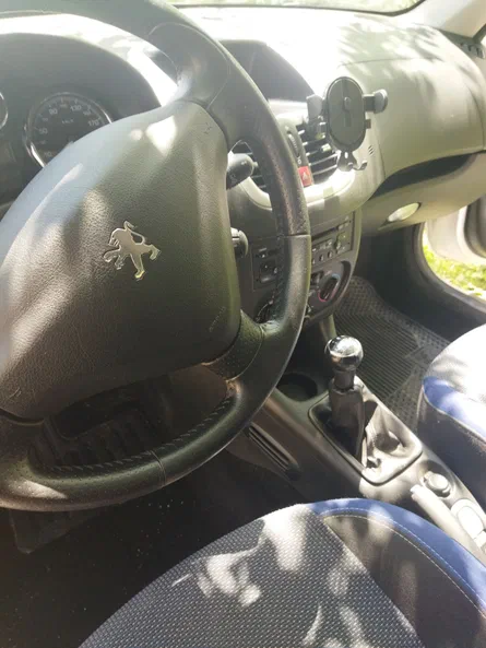 Peugeot 206 2012 - 3