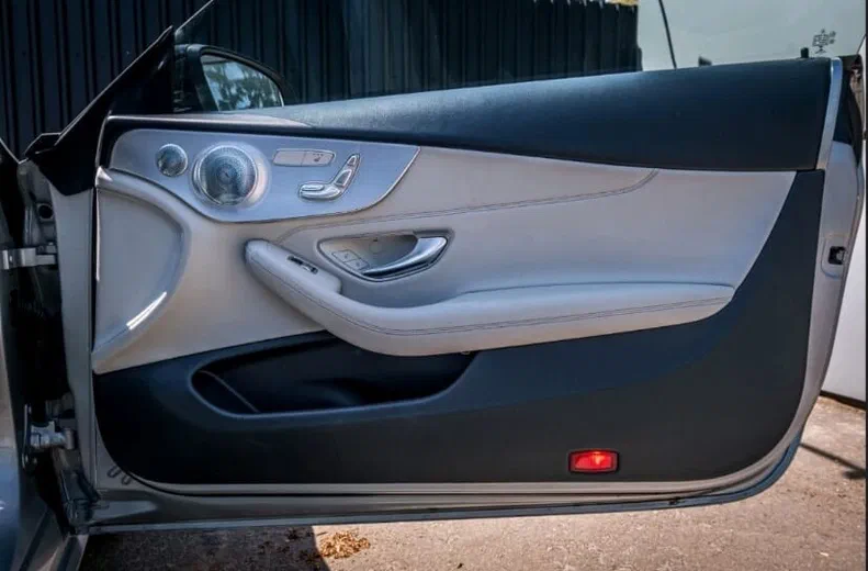 Mercedes-Benz C-Клас 2018 - 17