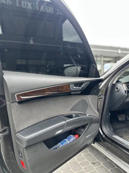 Audi A8 2014 - 9