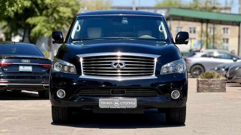 Infiniti QX56 2010 - 32