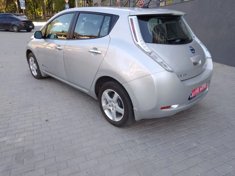 Nissan Leaf 2013 - 6
