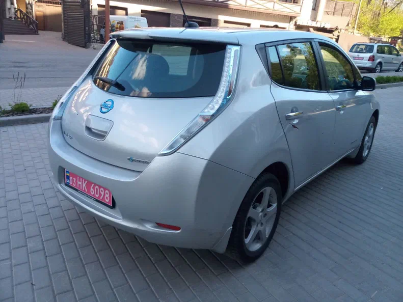 Nissan Leaf 2013 - 7