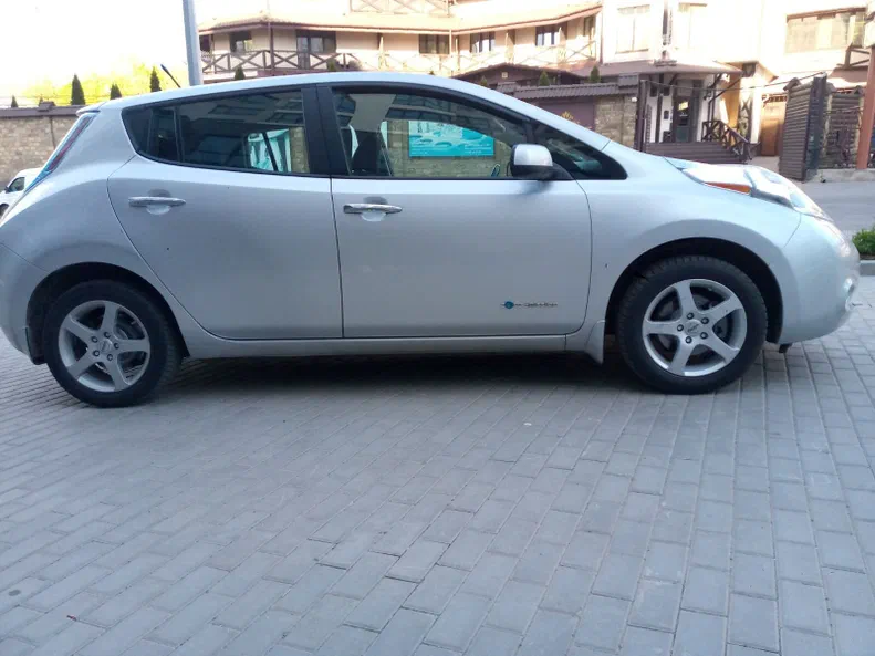 Nissan Leaf 2013 - 8