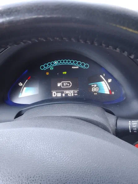 Nissan Leaf 2013 - 12