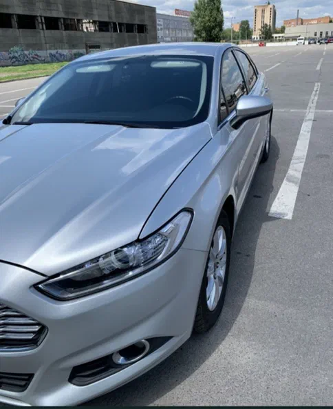 Ford Fusion (North America) 2016 - 4