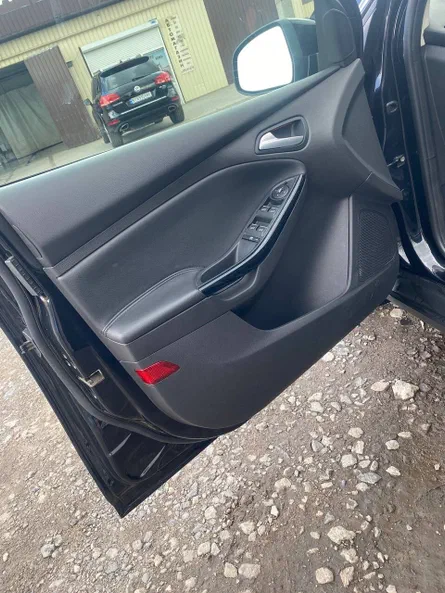 Ford Focus 2014 - 18