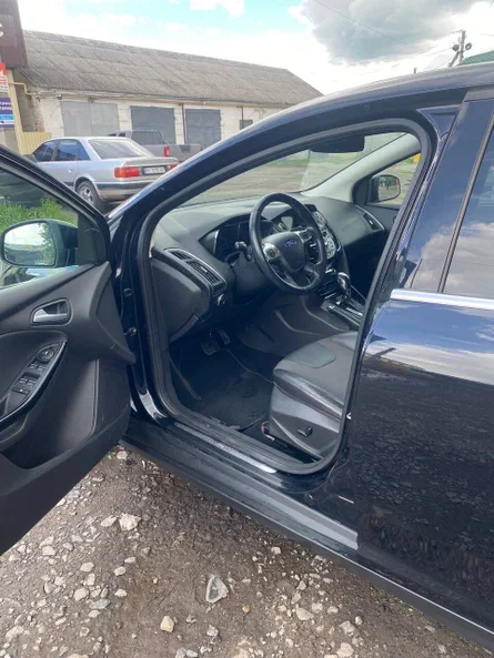 Ford Focus 2014 - 10