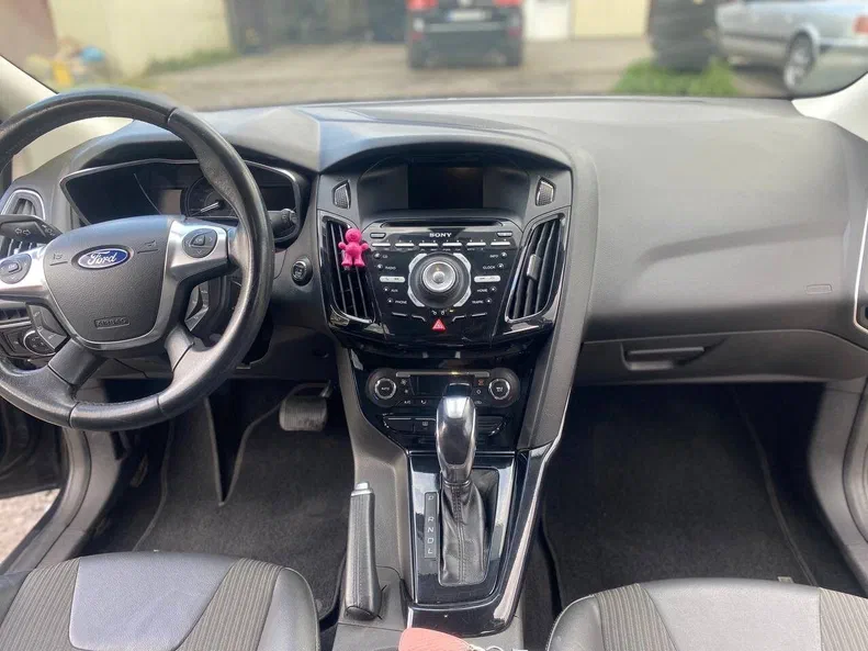 Ford Focus 2014 - 12