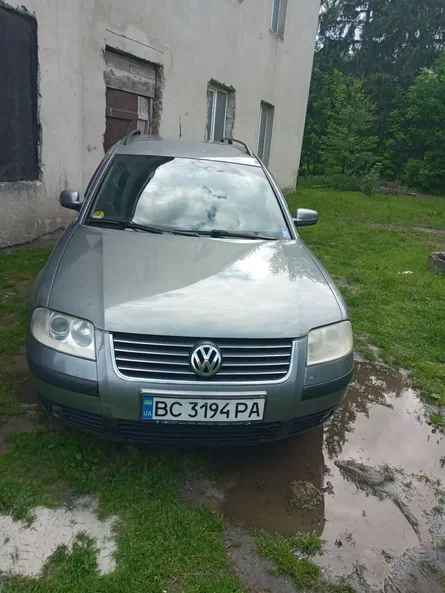 Volkswagen Passat 2001 - 0